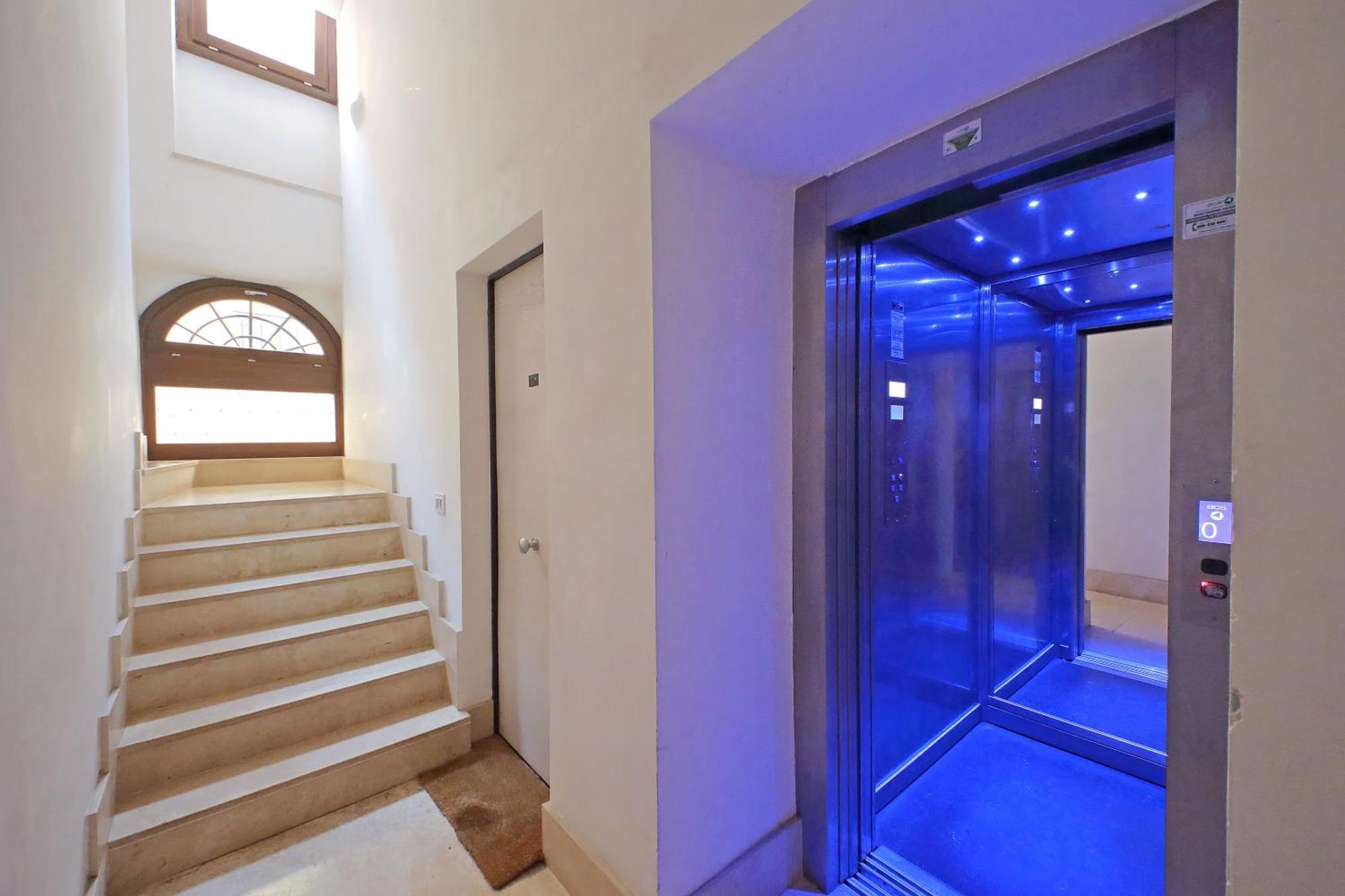 Spanish Diamond Luxury Style โรม ภายนอก รูปภาพ