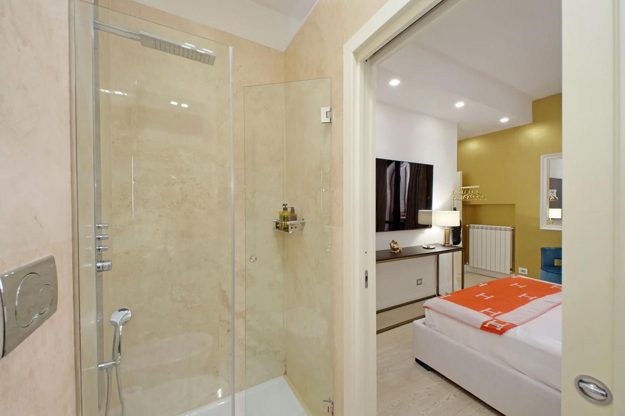 Spanish Diamond Luxury Style โรม ภายนอก รูปภาพ